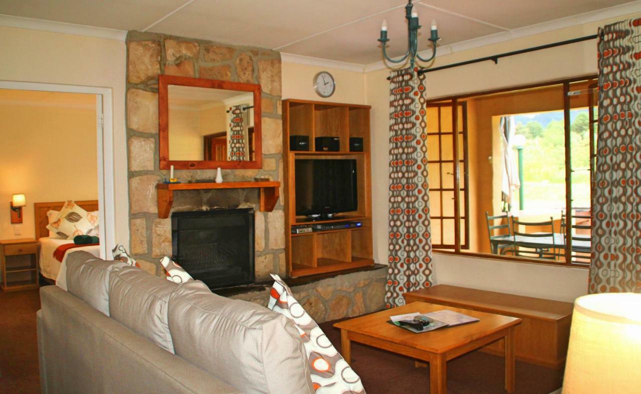Gooderson Leisure Riverbend Chalets Self Catering And Timeshare Gold Crown Resort Drakensberg Garden Exterior foto